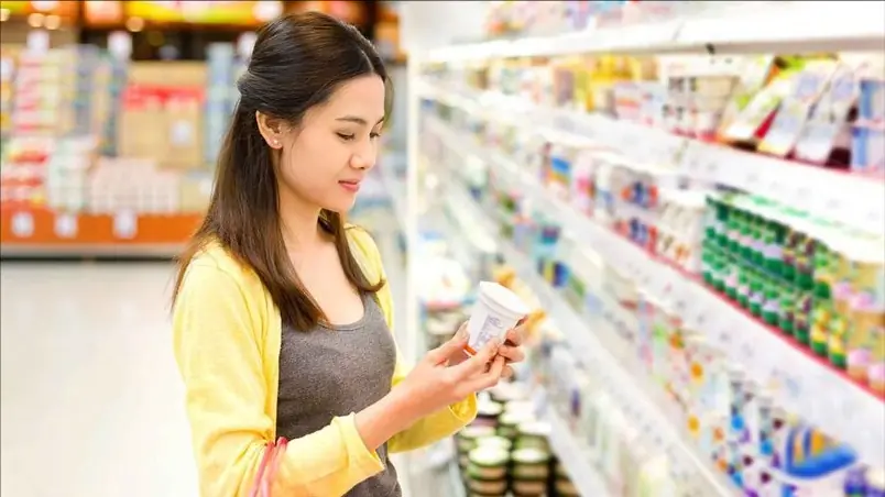 Quyền được bồi thường khi mua phải hàng giả | Sống và làm việc theo pháp luật | 11/11/2025